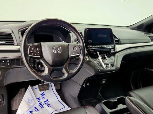 Used 2023 Honda Odyssey Sport image 13