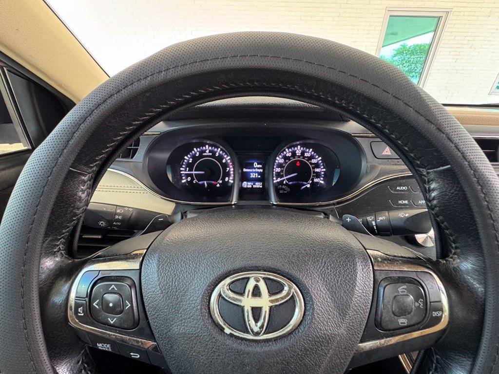 Used 2015 Toyota Avalon XLE Premium FWD image 31