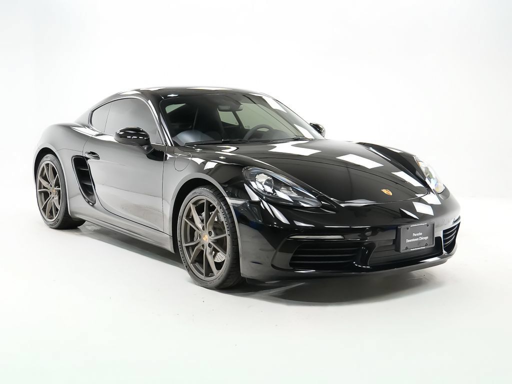 Used 2018 Porsche 718 Cayman RWD image 8