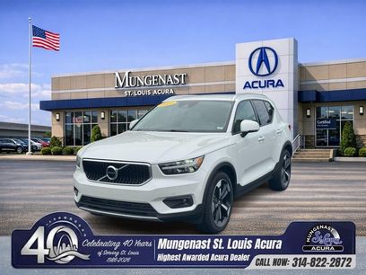 Used 2021 Volvo XC40 T5 Momentum