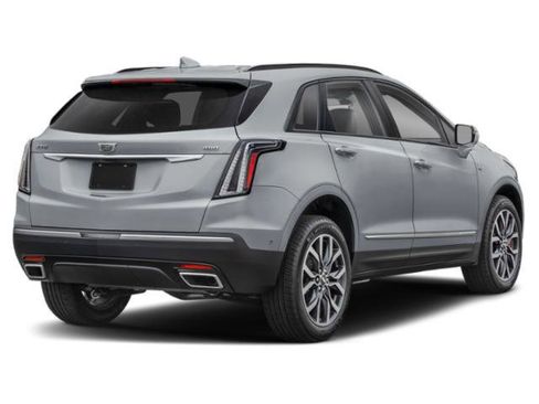 New 2026 Cadillac XT5 Sportv w/ LPO, Floor Liner Package AWD/4WD image 2