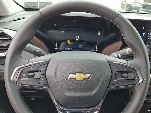 New 2026 Chevrolet TrailBlazer LT AWD/4WD image 9