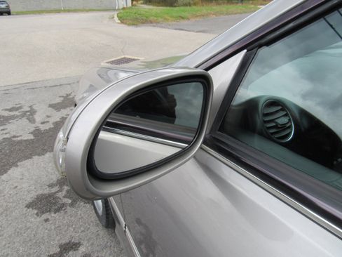 Used 2006 Mercedes-Benz CLK 350 Cabriolet image 16
