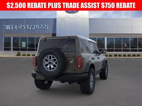 New 2025 Ford Bronco Badlands image 8