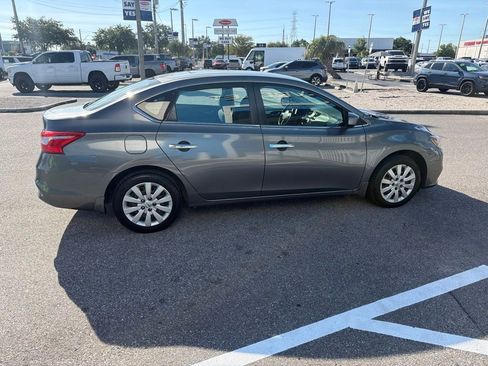 Used 2018 Nissan Sentra S FWD image 7