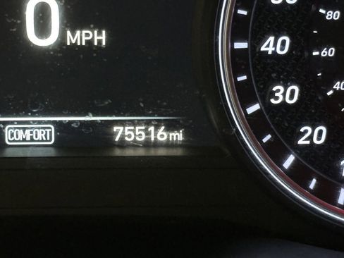 Used 2019 Genesis G70 3.3T Advanced w/ Sport Package image 22