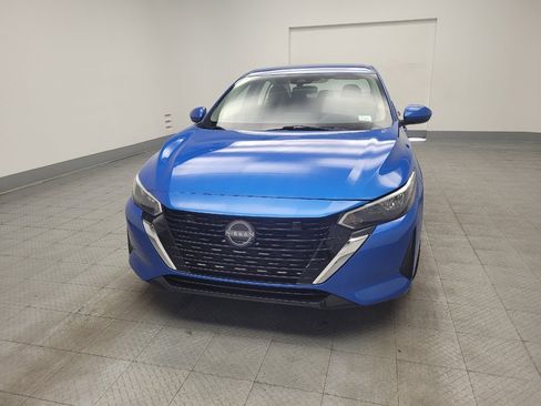 Used 2025 Nissan Sentra SV w/ All-Weather Package image 15