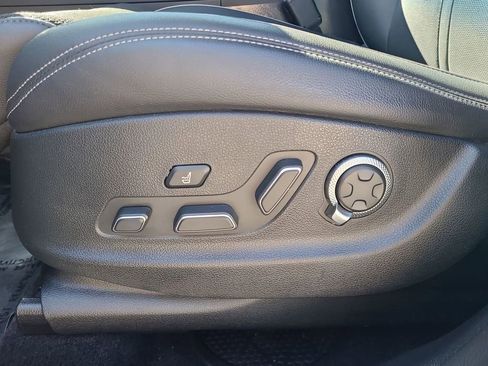 Used 2023 Genesis GV70 2.5T w/ Sport Prestige Package image 26