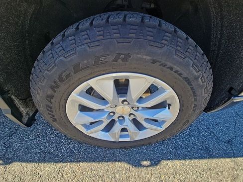 Used 2023 Chevrolet Silverado 1500 Custom image 27