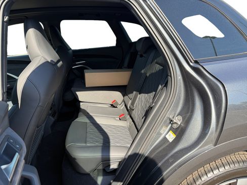 New 2026 Audi SQ5 Prestige AWD/4WD image 16