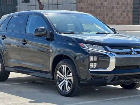 Used 2021 Mitsubishi Outlander Sport ES image 5