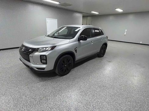 Used 2023 Mitsubishi Outlander Sport SE AWD/4WD image 7