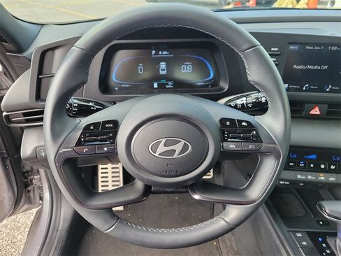 Used 2025 Hyundai Elantra Sport w/ Cargo Package image 20