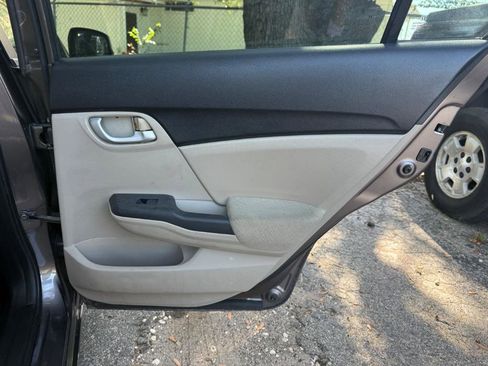 Used 2013 Honda Civic LX image 31