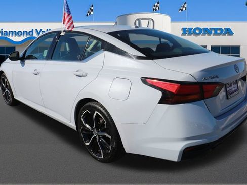 Used 2023 Nissan Altima 2.5 SR image 4