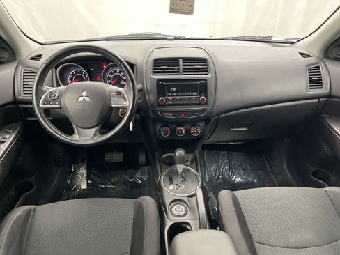 Used 2015 Mitsubishi Outlander Sport ES image 9