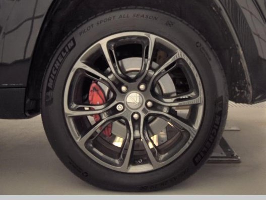 Used 2014 Jeep Grand Cherokee SRT8 w/ Luxury Group II AWD/4WD image 9