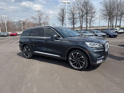 Used 2022 Lincoln Aviator Reserve w/ Equipment Group 201A image 7