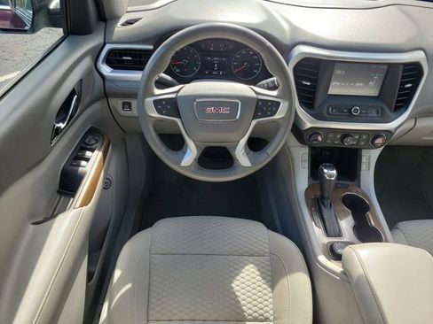 Used 2017 GMC Acadia SLE w/ Driver Alert Package I AWD/4WD image 9