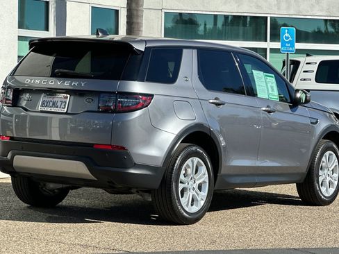 Used 2020 Land Rover Discovery Sport S image 4