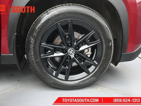 Used 2024 Toyota Grand Highlander AWD image 37