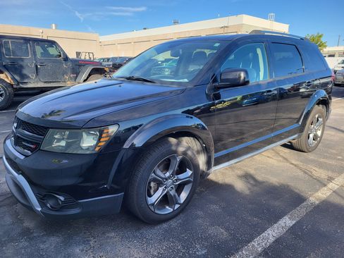 Used 2015 Dodge Journey Crossroad w/ Flexible Seating Group FWD image 21
