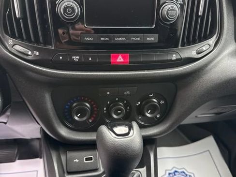 Used 2021 RAM ProMaster City Tradesman FWD image 16