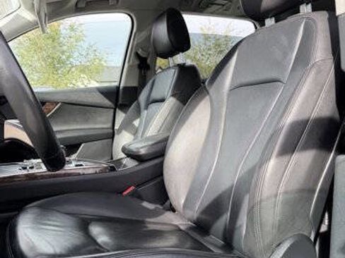Used 2018 Audi Q7 3.0T Premium Plus image 13