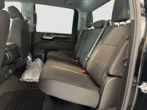 New 2026 GMC Sierra 2500 SLE w/ SLE Convenience Package AWD/4WD image 14