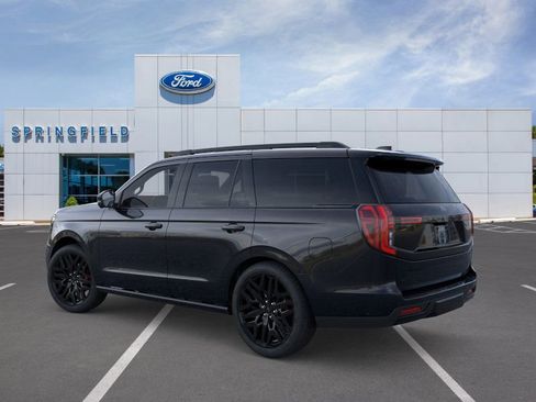 New 2026 Ford Expedition Platinum image 4