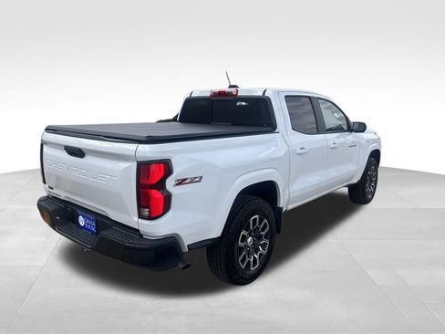 Used 2024 Chevrolet Colorado Z71 w/ Z71 Convenience Package 2 AWD/4WD image 7