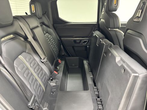 Used 2023 Rivian R1T Adventure image 24