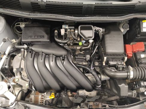 Used 2018 Nissan Versa S Plus FWD image 30