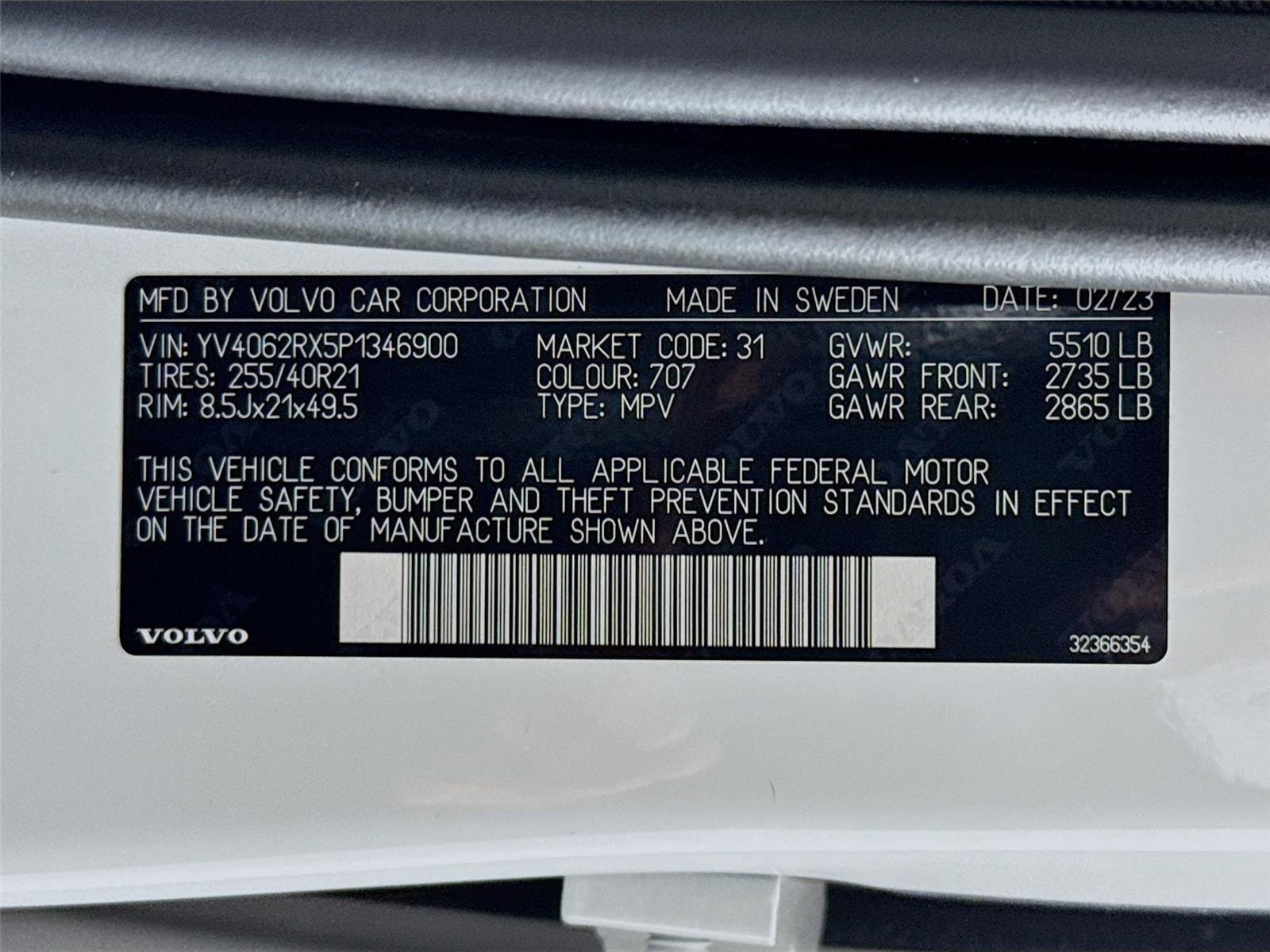 Used 2023 Volvo XC60 B6 Ultimate w/ Protection Package Premier AWD/4WD image 35