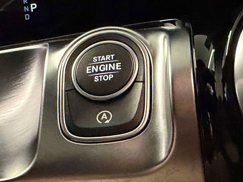 Certified 2026 Mercedes-Benz GLB 250 4MATIC image 30