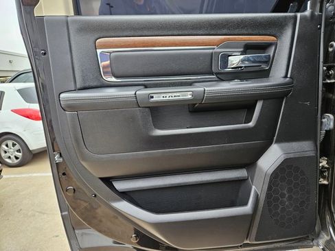 Used 2017 RAM 2500 Laramie w/ Sport Appearance Group image 21