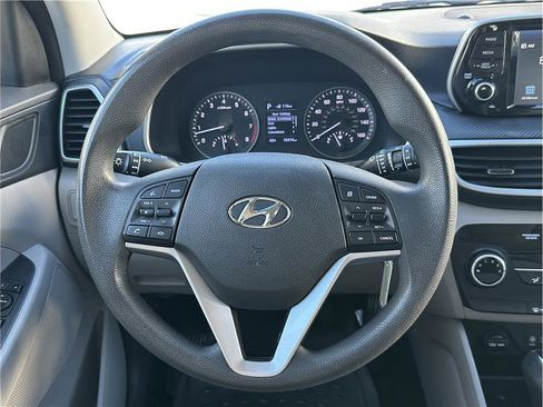 Used 2019 Hyundai Tucson SE image 19