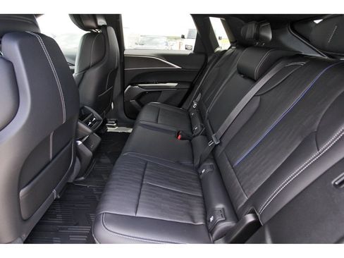 New 2026 Cadillac Lyriq Sport AWD/4WD image 7