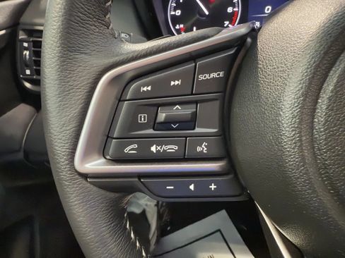 Used 2025 Subaru Outback Premium AWD/4WD image 34
