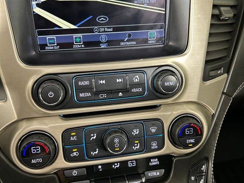 Used 2018 GMC Yukon Denali w/ Denali Ultimate Package AWD/4WD image 14
