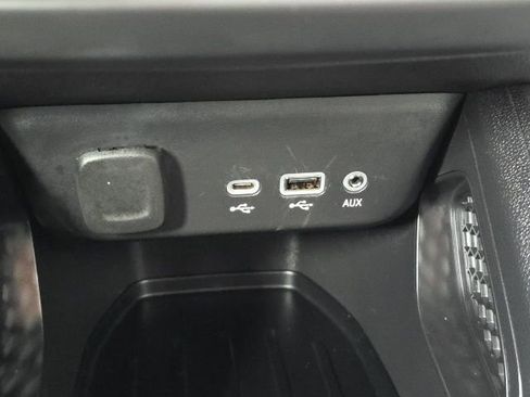 Used 2022 Chevrolet TrailBlazer LT w/ Convenience Package image 18