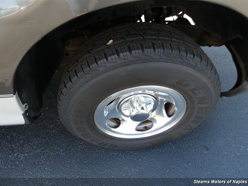 Used 2002 Ford F150 XLT RWD image 17
