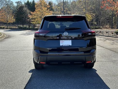 New 2026 Nissan Rogue SV image 7