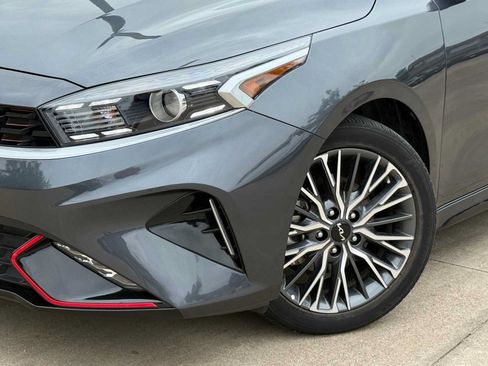 Certified 2023 Kia Forte GT-Line FWD image 5