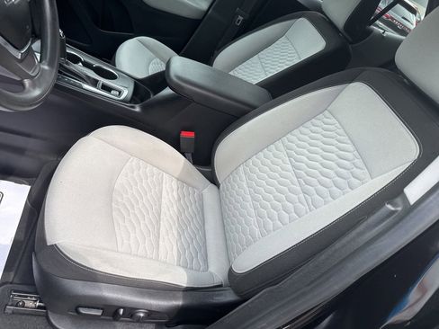 Used 2019 Chevrolet Equinox LT image 30