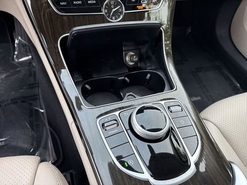 Used 2019 Mercedes-Benz C 300 Sedan image 21