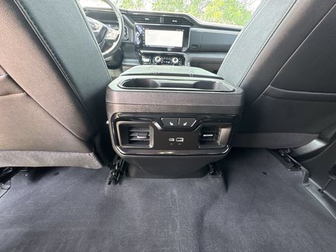 Used 2024 GMC Sierra 1500 AT4 w/ Technology Package AWD/4WD image 21