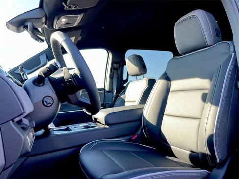 New 2026 GMC Sierra EV Elevation w/ Premium Package image 16