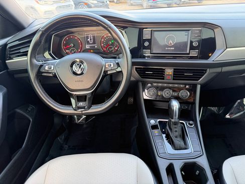 Used 2019 Volkswagen Jetta R-Line image 47