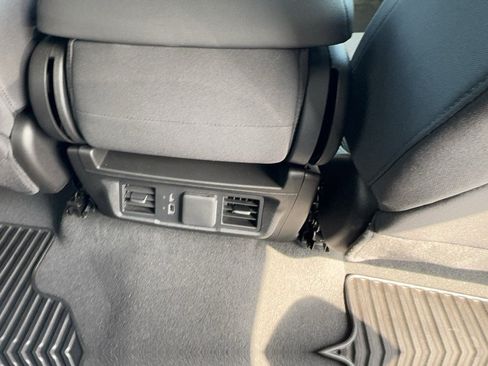 Certified 2025 GMC Sierra 1500 Elevation AWD/4WD image 11